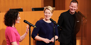 Die Fraktionsvorsitzenden und Spitzenkandidaten der jeweiligen Parteien im Land Berlin Bettina Jarasch (Die Grünen), Franziska Giffey (SPD) und Klaus Lederer (Die Linke)