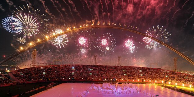 Feuerwerk über dem Stadion in Doha