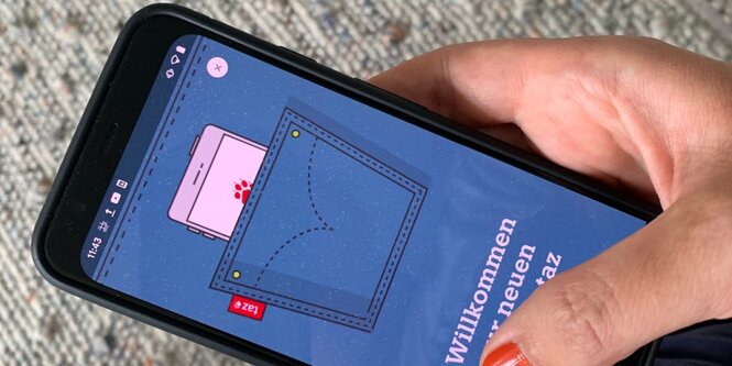 smartphone mit taz-app