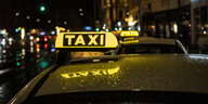 Taxi in der Nacht