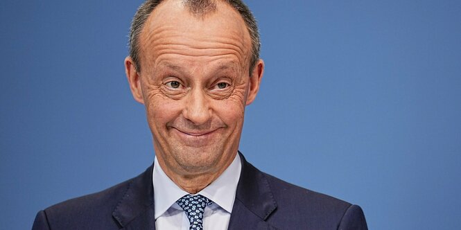 Friedrich Merz bei einer Pressekonferenz.