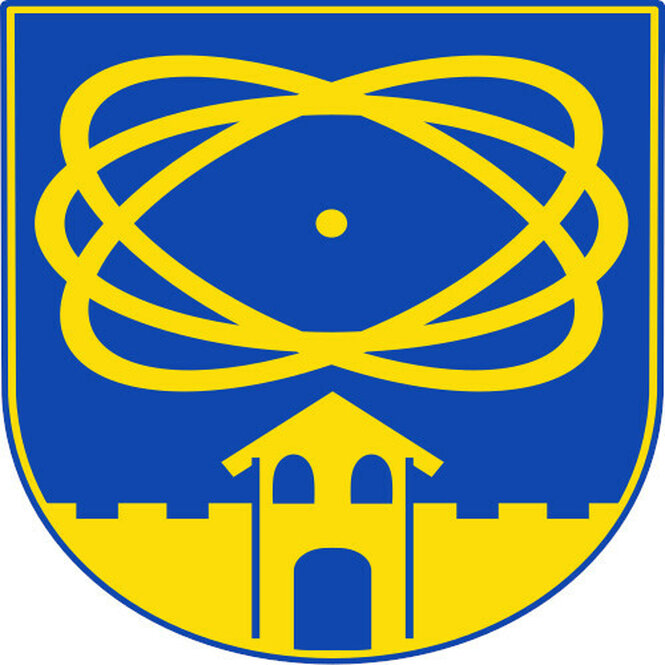 Das Wappen von Gundremmingen zeigt ein Atomsymbol