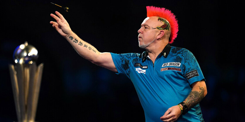 Weltmeister Peter Wright beim Wurf