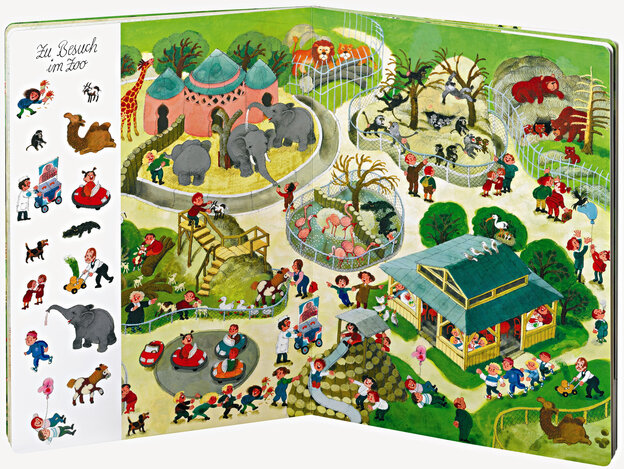 Im Zoo, buntes Treiben mit vielen Kindern Im Zoo, buntes Treiben mit vielen Kindern