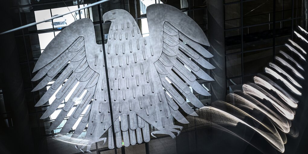 Der Bundesadler im Reichstag