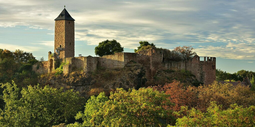 Postkartenansicht einer Burgruine