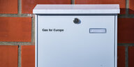 Briefkasten mit der Aufschrift "Gas for Europe"