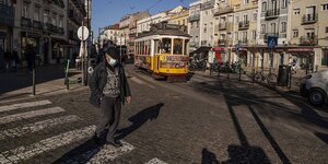 Straßenszene aus Lissabon