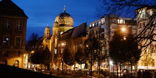 Blick auf die Synagoge in Mitte