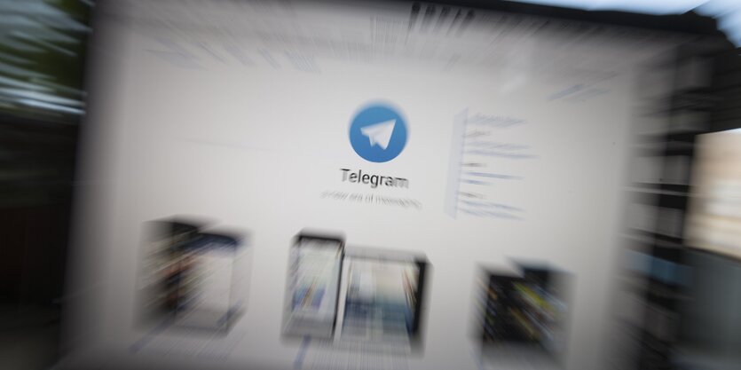 Verschwommenes Bild der Telegram-Zentrale in Dubai