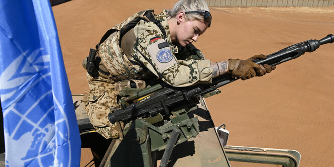 Eine Soldatin der Bundeswehr im Einsatz