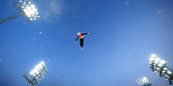 Ein Frage der Haltung: Hanna Huskowa aus Belarus im olympischen Snowpark.