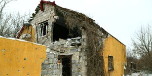 Ein vom Krieg zerstörtes Haus