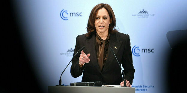 Kamala D. Harris, US-Vizepräsidentin, spricht bei der 58. Münchner Sicherheitskonferenz.