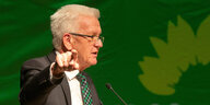Windfried Kretschmann spricht beim Empfang der Grünen in Ostfildern