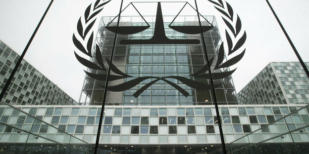 Das Gebäude des Internationalen Gerichtshofes in Den Haag von vorne Das Gebäude des Internationalen Gerichtshofes in Den Haag von vorne