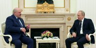 Alexander Lukaschenko und Wladimir Putin im Gespräch