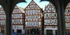 Blick auf Fachwerkhäuser in Homberg (Efze)