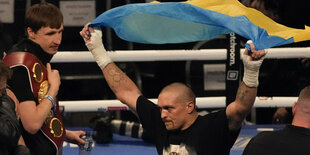 Usyk im Ring.