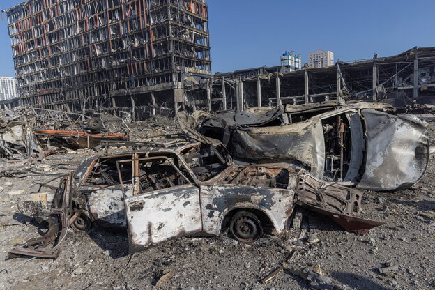 Ein zerbombtes Einkaufszentrum in Kiew am 21. März