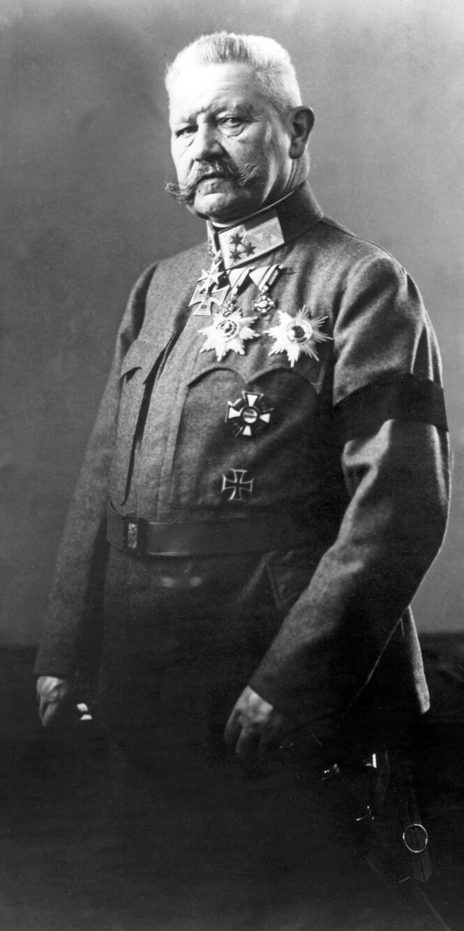 Paul von Hindenburg in Uniform