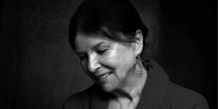 Porträt von Alanis Obomsawin