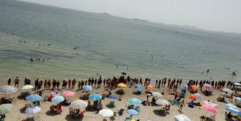 Proteste am Strand.