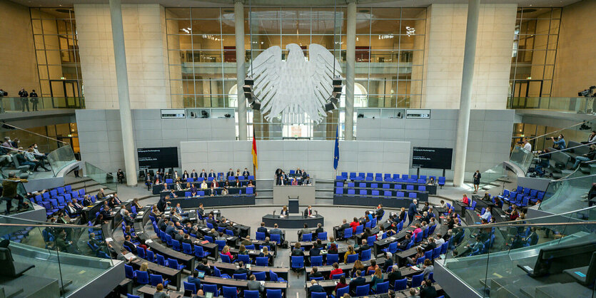 Blick in den Plenarsaal des Deutschen Bundestages