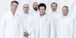 Sechs alte weiße Männer: Rammstein in weiß