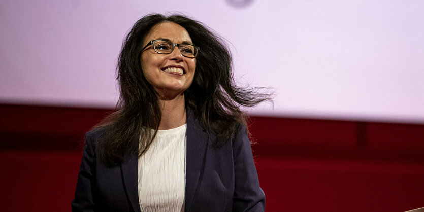 Yasmin Fahimi im Porträt