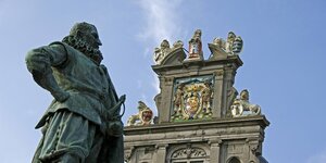 Statue von Jan Peterszoon Coen im niederländischen Hoorn