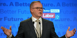 Labor-Spitzenkandidat Anthony Albanese nach gewonnener Wahl in Australien