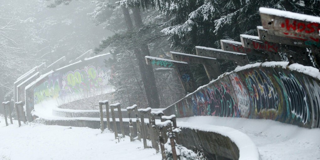 Olympiabobbahn von Sarajewo, mittlerweile eine Ruine