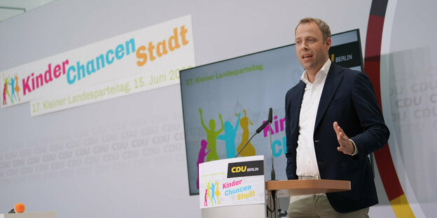 Das Foto zeigt CDU-Generalsekretär Mario Czaja beim Berliner Landesparteitag.