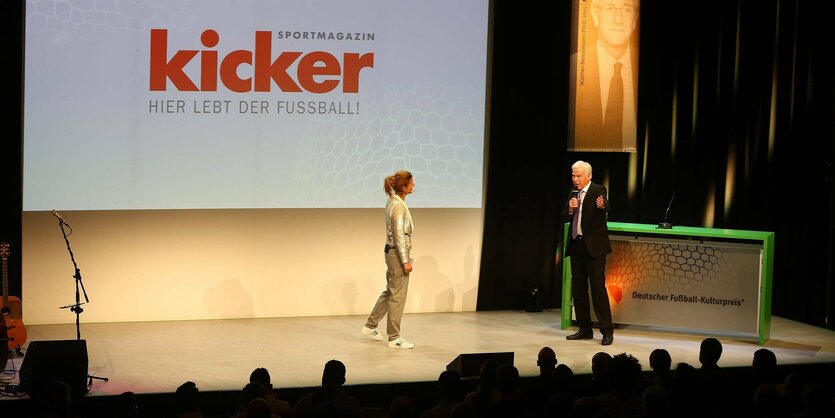 Institution der Fußballschreiberei: Verleihung des Walter-Bensemann-Preises durch den "Kicker".