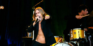 Da war die Hose noch oben: Iggy Pop am Montagabend im Hamburger Stadtpark