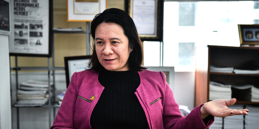 Nguy Thi Khanh in ihrem Büro in Hanoi