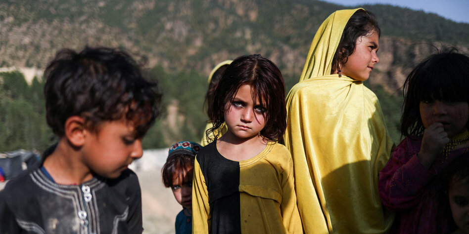 Humanitäre Not in Afghanistan: Geldmangel nach dem Erdbeben