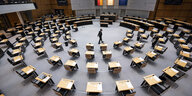 Leerer Plenarsaal des Berliner Abgeordnetenhauses