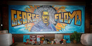 Ein Graffiti-Bild von George Floyd