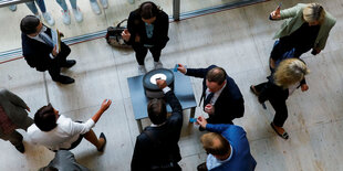 Abstimmung im Bundestag von oben betrachtet