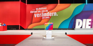 Bühne des Linken-Parteitags Ende Juni in Erfurt