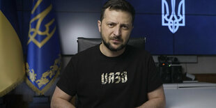 Der ukrainische Präsident Selenski im T-Shirt bei einer Videoansprache der letzten Woche.