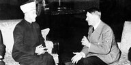Amin el Hussein bei einem Treffen mit Adolf Hilter