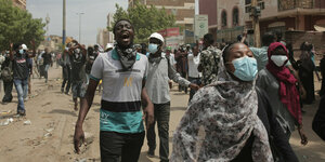Domenstranten in Khartoum