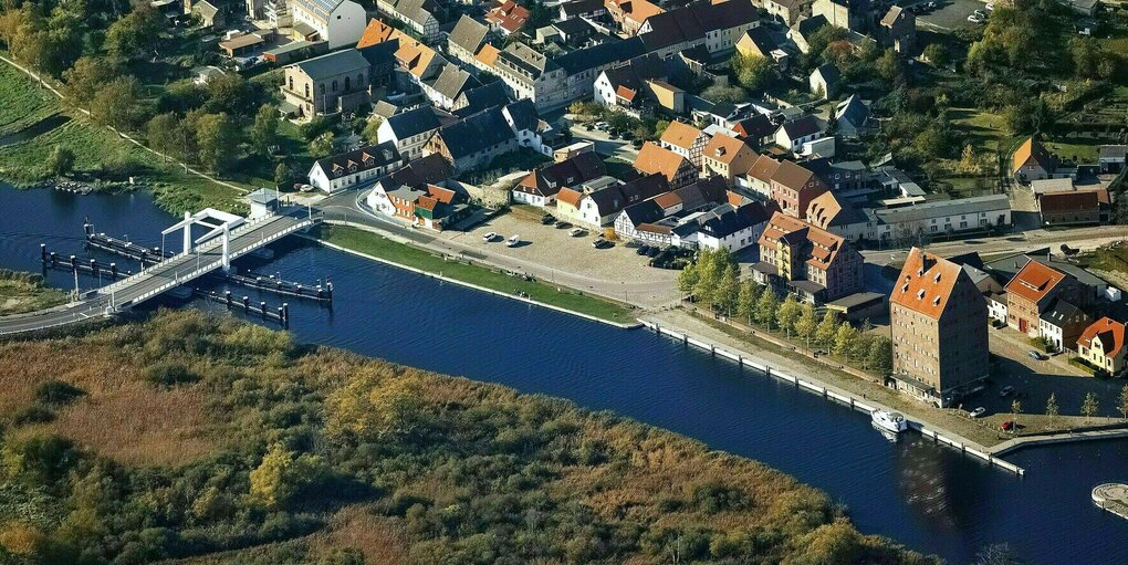 Luftbild von Loitz an der Peene