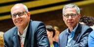 Bremens Bürgermeister Andreas Bovenschulte und sein Vorgänger Carsten Sieling