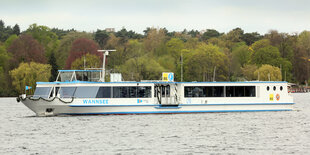 Das Schiff "MS Wannsee" auf dem Wannsee