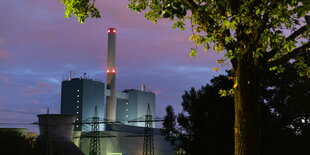 Kraftwerk in romantischem Licht