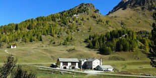 Blick auf Salecina, das selbstverwaltete Ferienzentrum im Oberengadin